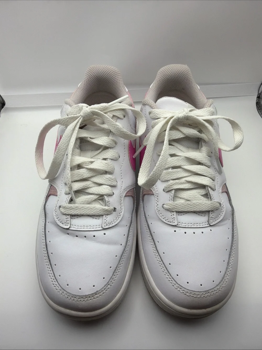 Nike classic low